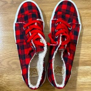 Gently used Blowfish women’s sneakers.